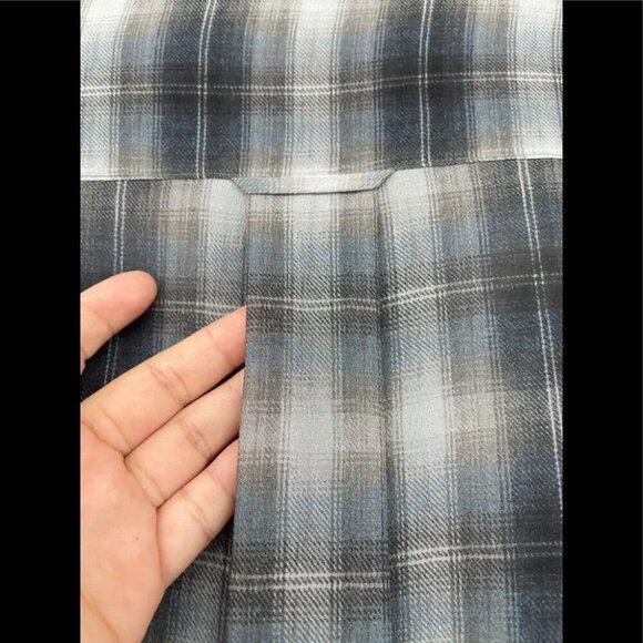 Vince Shadow Plaid Silk Georgette V Neck Blouse Large - Picture 11 of 12